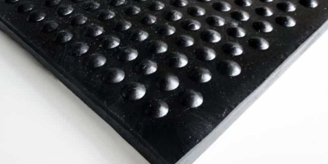 Studded Rubber Matting Sheet